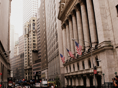 Με απώλειες έκλεισε η Wall Street